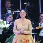 Isabel Pantoja durante su concierto en el Palau Sant Jordi por su 'Gira 50 Años'