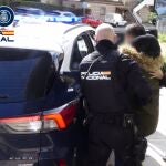 Los detenidos han quedado en libertad, si bien se les ha retirado el pasaporte y prohibido abandonar el país.