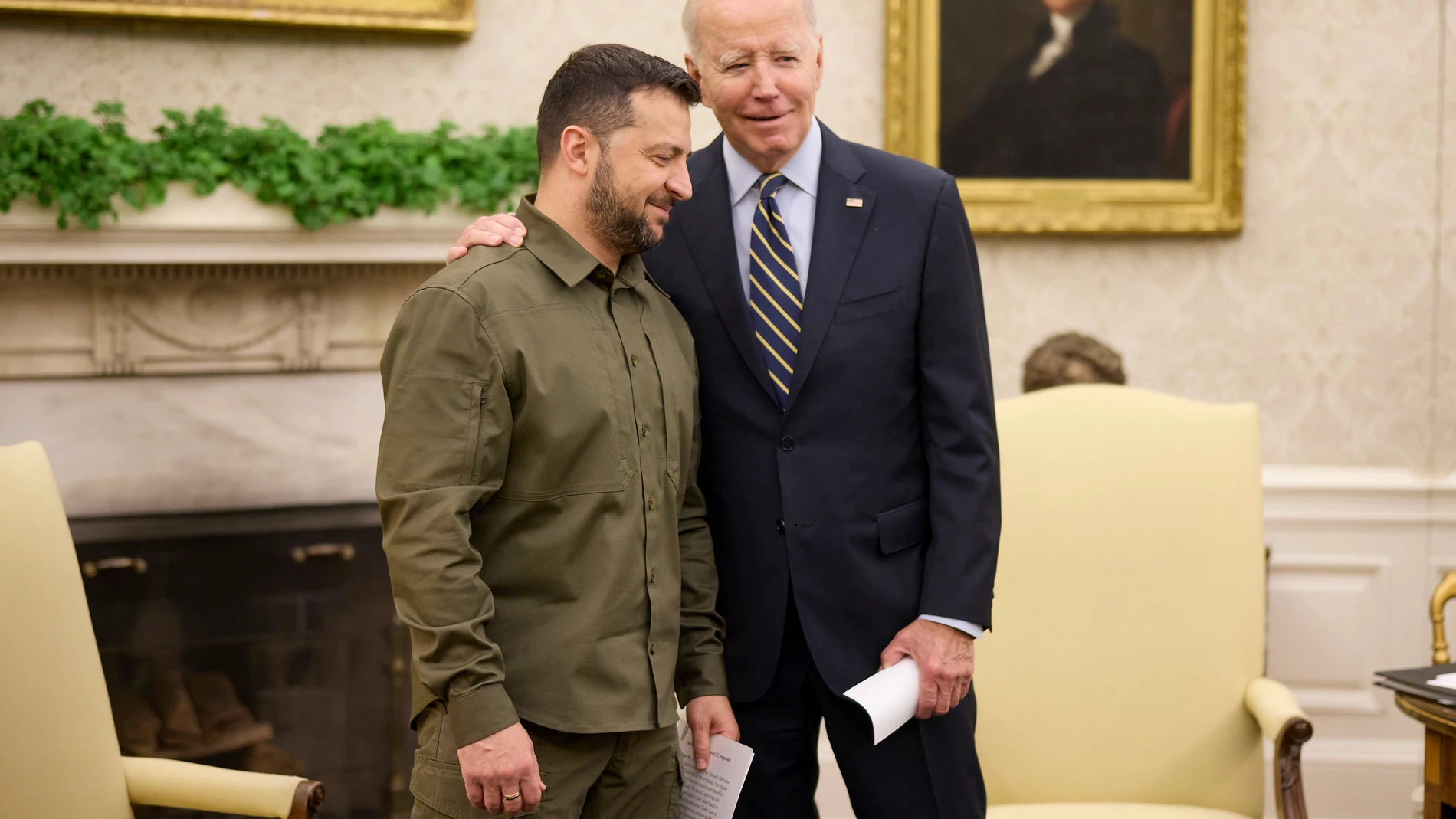 September 21, 2023, Washington, DC, United States: U.S. President Joe Biden, right, meets with Ukrainian President Volodymyr Zelenskyy, left, in the Oval Office of the White House, September 21, 2023 in Washington, D.C. (Foto de ARCHIVO) 21/09/2023