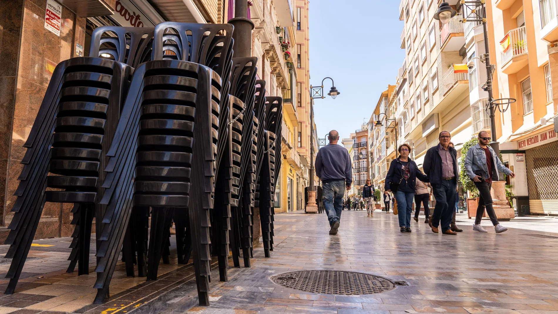 A la venta por internet las sillas de Semana Santa de Cartagena
