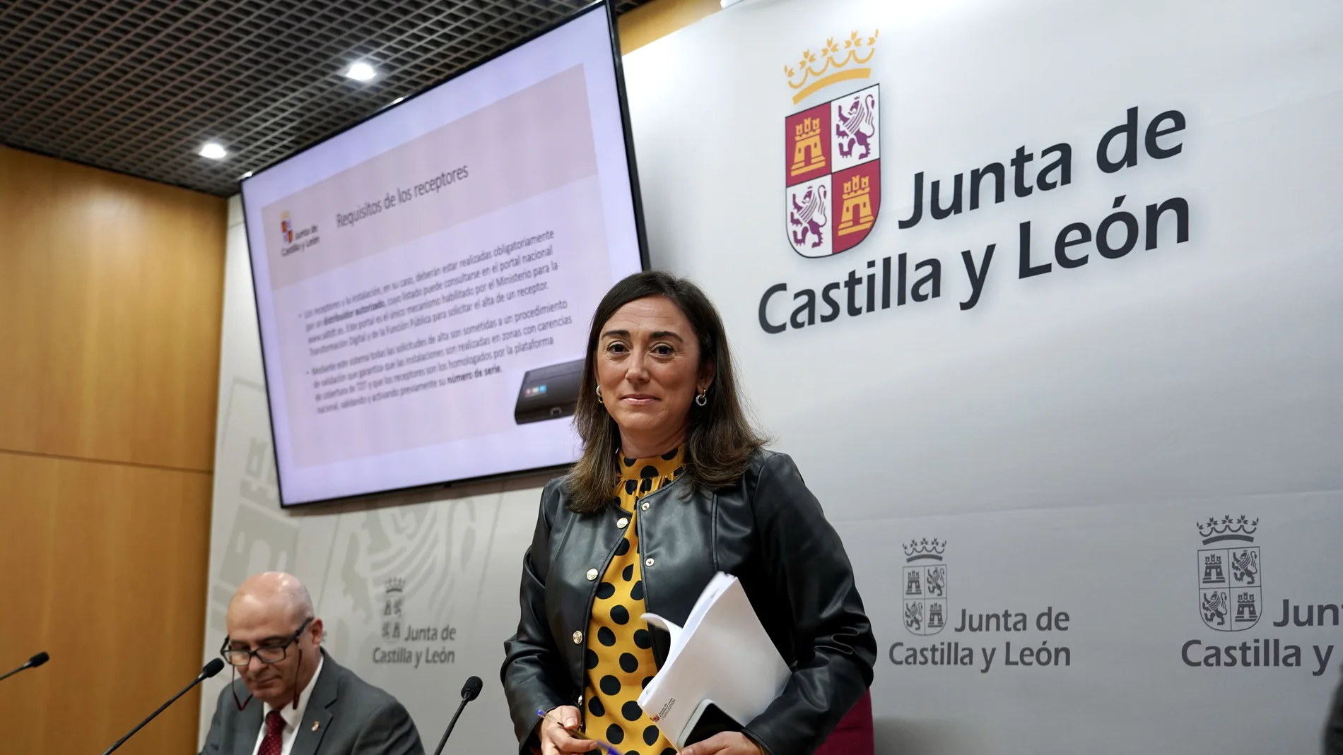La consejera González Corral presenta las ayudas a los afectados por le apagón de la TDT