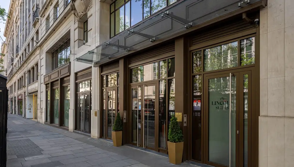 The Lincoln Suites