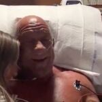 Mark Coleman, ex campeón de la UFC, sobrevive después de rescatar a sus padres de un incendio 