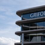 Economía/Empresas.- S&P rebaja a 'B' el rating de Grifols y lo sitúa en vigilancia negativa