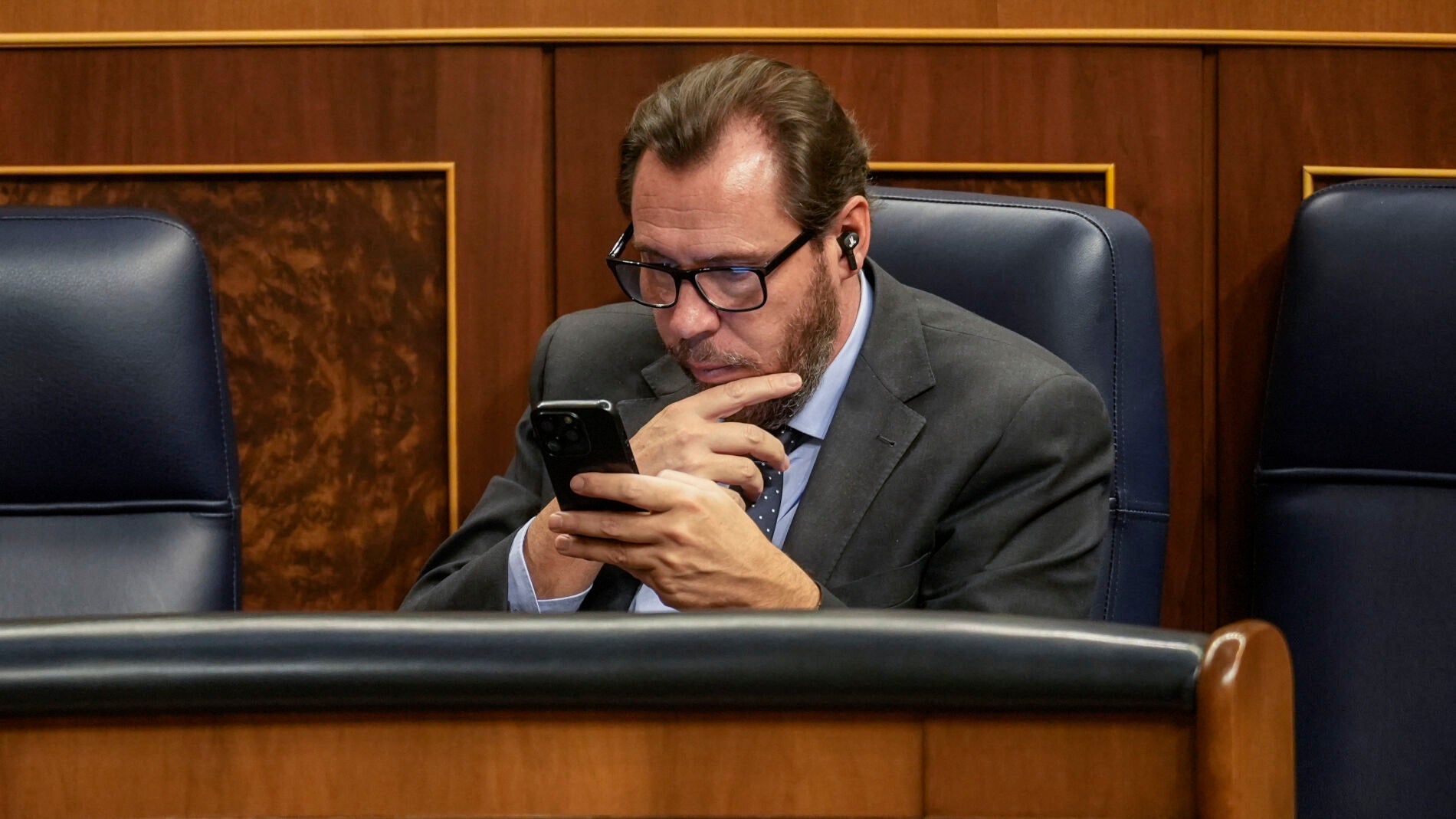 Oscar Puente en el Pleno del Congreso que vota la amnistia