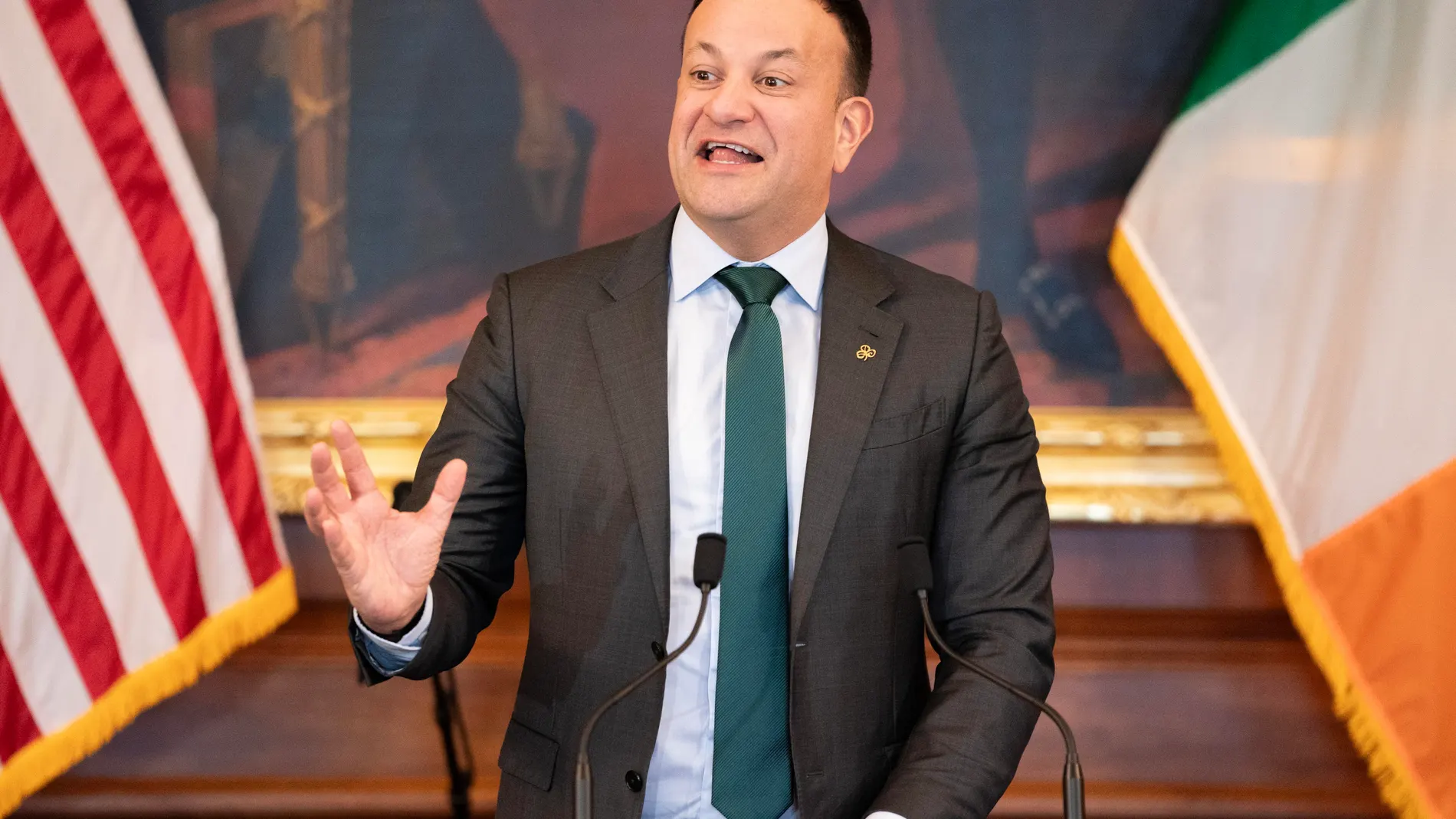 Washington (Usa), 15/03/2024.- Ireland's Taoiseach Leo Varadkar delivers remarks during during the Friends of Ireland Luncheon at the U.S. Capitol in Washington in Washington D.C., USA, 15 March 2024. President Biden and Irish Taoiseach Varadkar attended the Friends of Ireland Luncheon on Capitol Hill ahead of St. Patrick's Day, which takes place 17 March. (Irlanda) EFE/EPA/NATHAN HOWARD / POOL