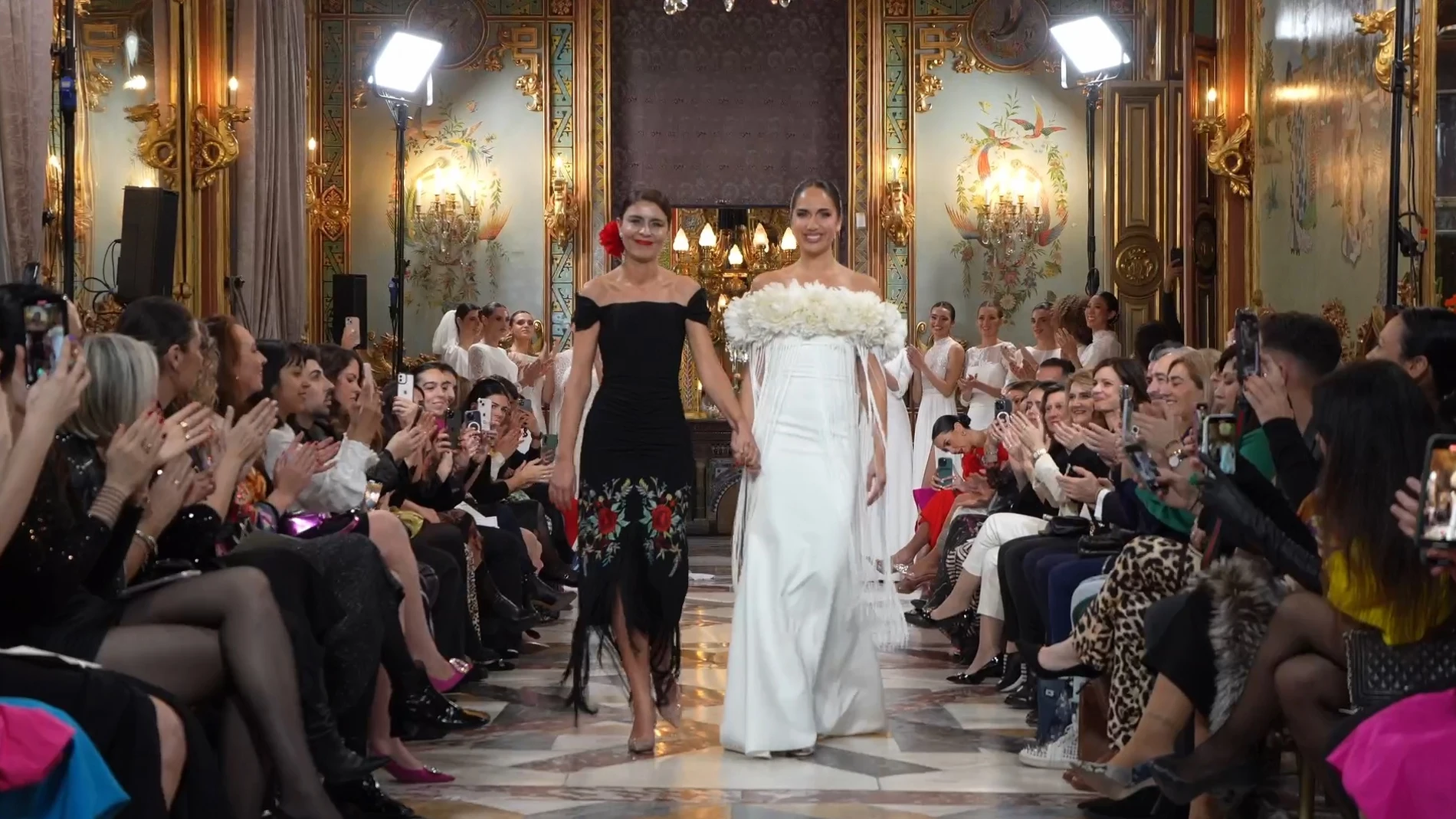 Desfile de Silvia Fernández en el Atelier Couture