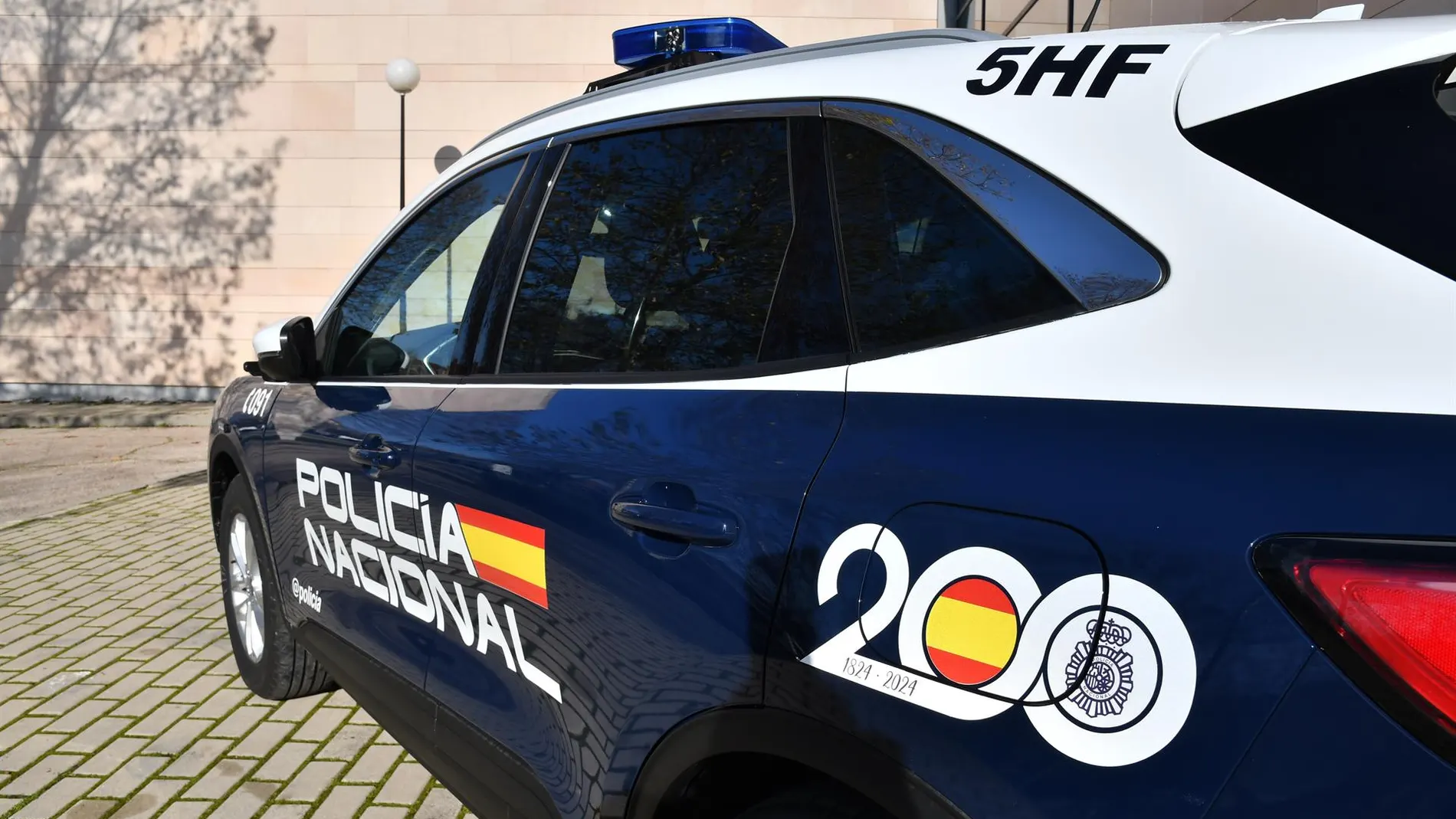 MADRID.-Sucesos.-Cuatro detenidos por traer jóvenes a España con certificados falsos de estudios y la promesa de jugar al fútbol