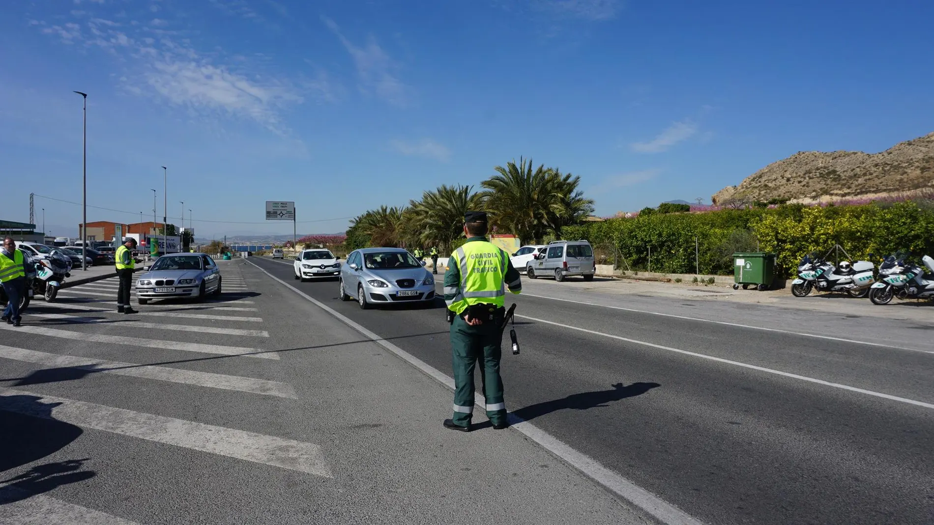 MURCIA.-Tráfico espera más de 330.000 desplazamientos en las carreteras de la Región de Murcia durante el puente de San José