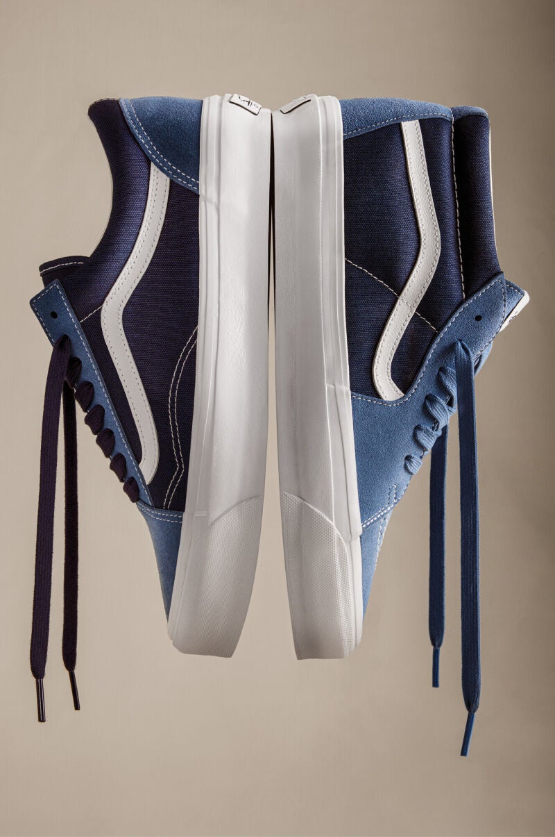 Zapatillas Vans en tonos azules 