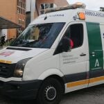 Una ambulancia del 061.
