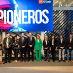 Los participantes en el acto