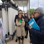 La consejera Sara Rubira durante la visita a la EDAR de Bullas