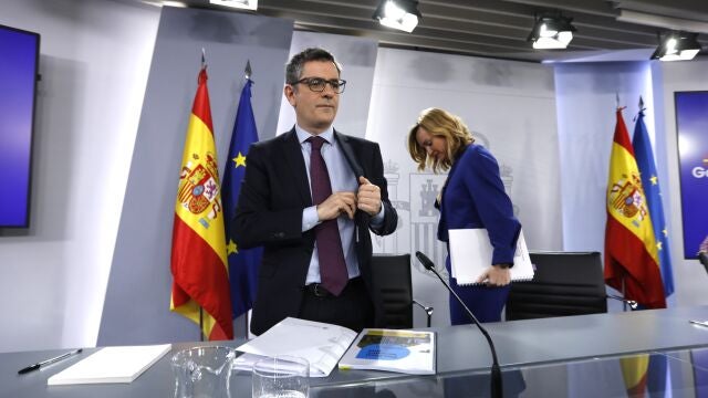 Rueda de prensa tras la reunion del Consejo de Ministros. Intervienen Pilar Alegría, Felix Bolaños y Ernest Urtasun. © Jesús G. Feria.