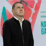 El coordinador general de EH Bildu, Arnaldo Otegi, y el representante de EH Bai Aitor Servier hacen un llamamiento para participar en el Aberri Eguna