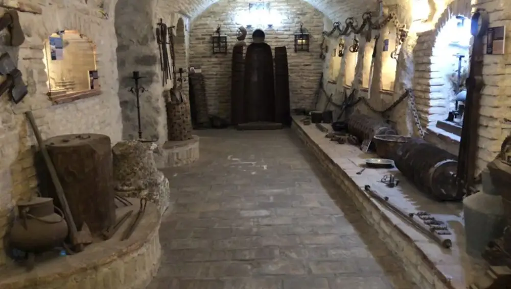 Zona subterránea de Toledo que alberga instrumentos de tortura