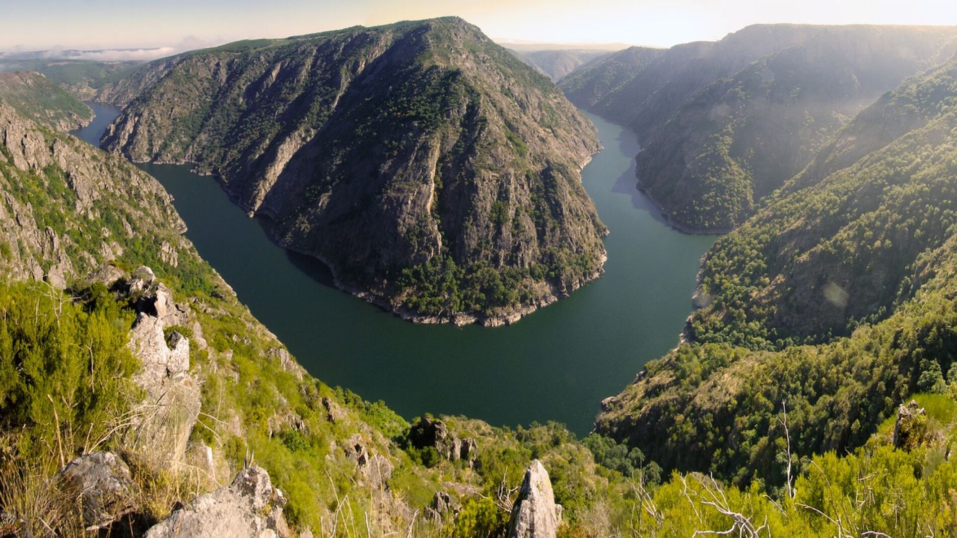 Mirador espectacular sobre los cañones de la Ribeira Sacra