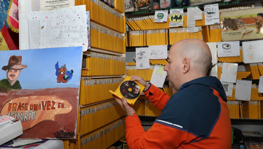 El gerente del video club Acuario de Palencia, Luis Manuel Pérez García
