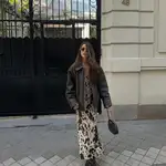 Violeta Mangriñan con vestido de Zara.