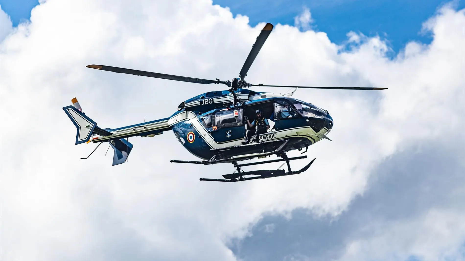 Francia.- Hallados los restos del niño de dos años desaparecido en julio en los Alpes