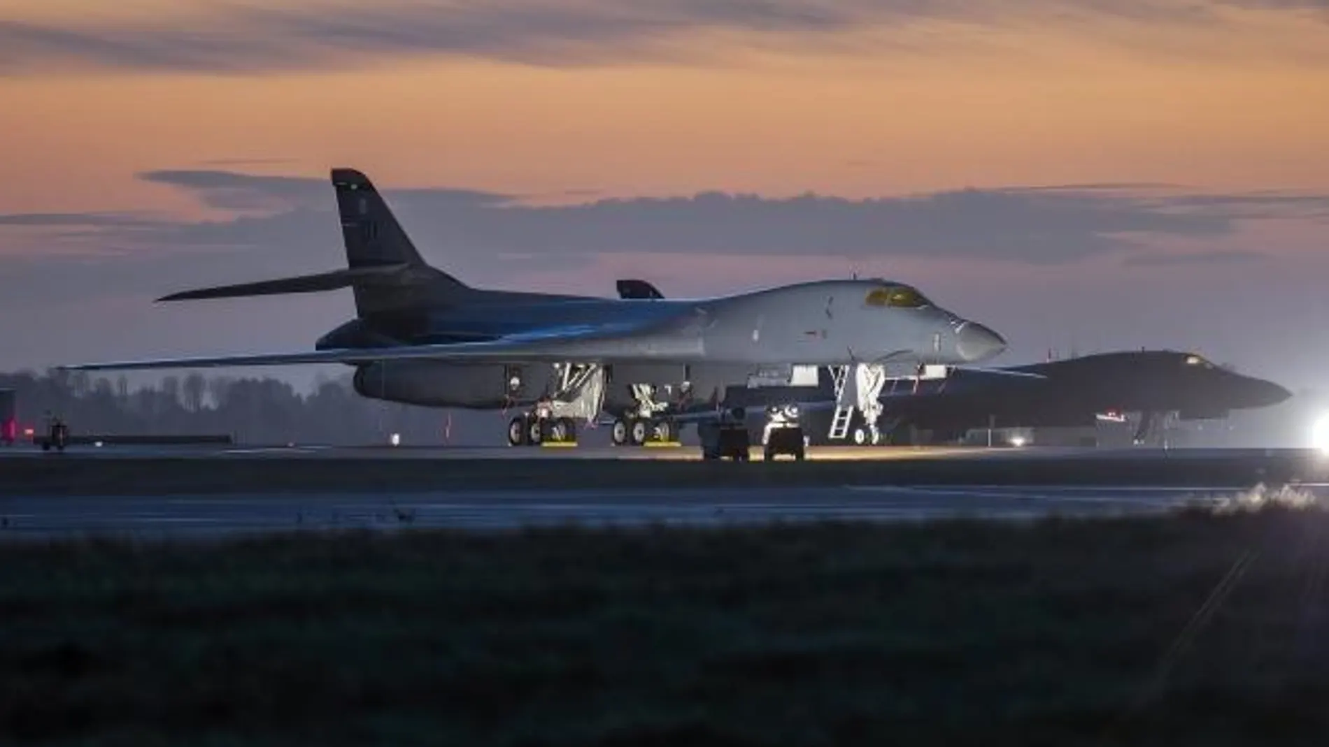 Bombarderos B-1B Lancer en la base de Morón