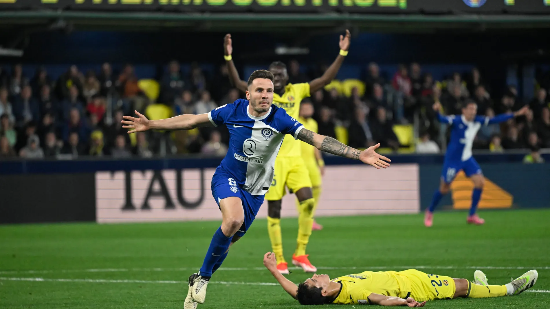 Milan (Italy), 01/04/2024.- Atletico Madrid's midfielder Saul Niguez celebrates after scoring his goal during the Italian serie A soccer match between Fc Inter and Empoli at Giuseppe Meazza stadium in Milan, Italy, 01 April 2024. (Italia) EFE/EPA/MATTEO BAZZI