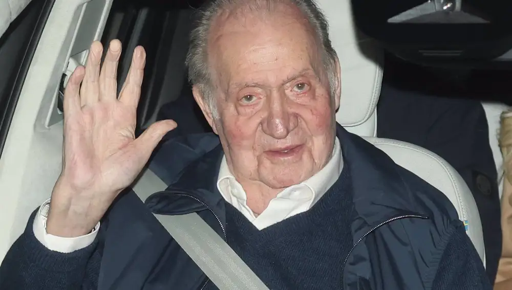 El Rey Juan Carlos regresará a España para asistir a la boda de José Luis Martínez-Almeida. La lista de invitados