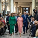 La alcaldesa Catalá y Yolanda Díaz, en el Ayuntamiento de Valencia
