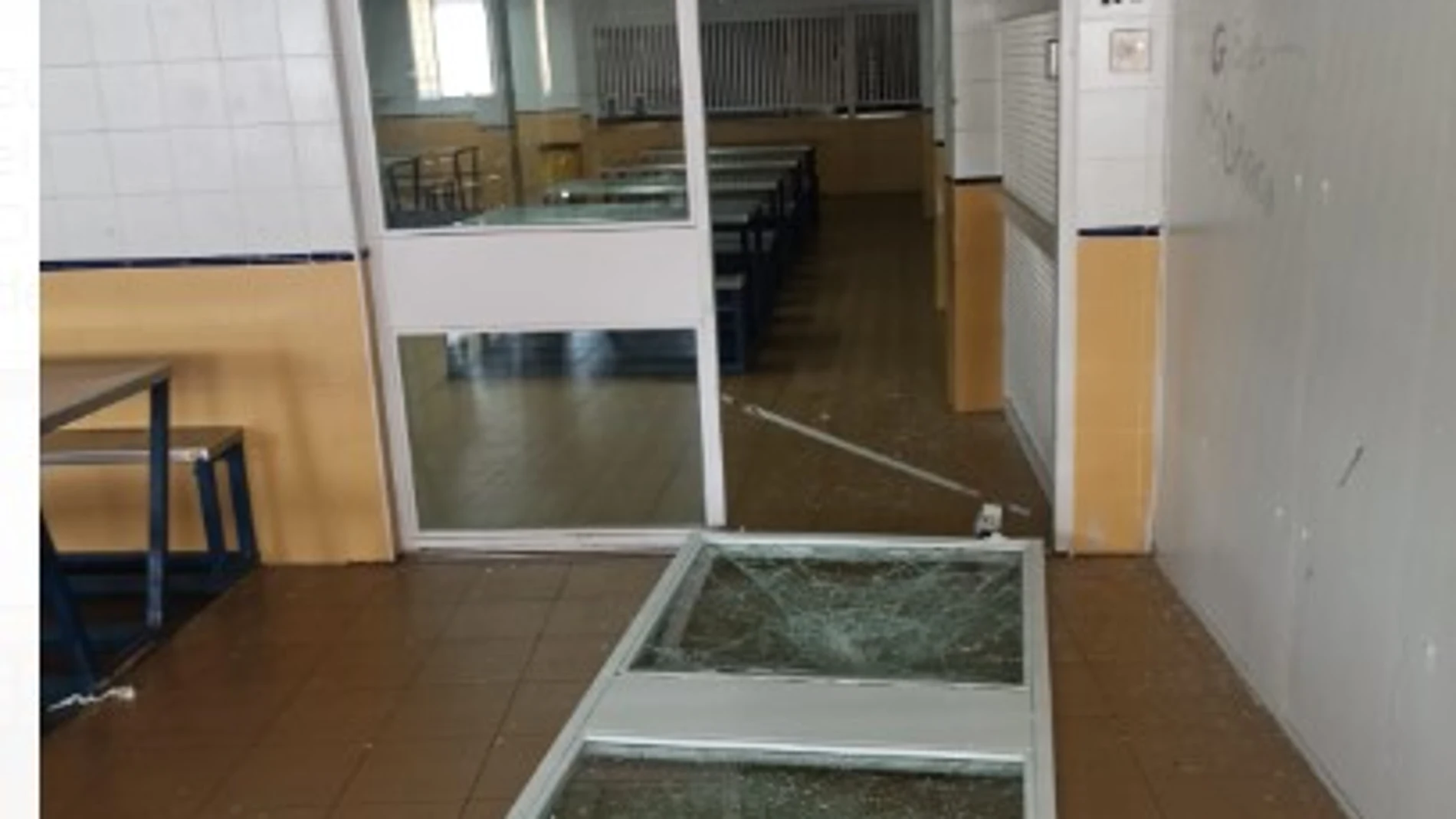 Algunos de los destrozos causados