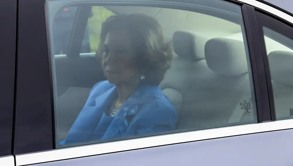 Reina Soía en la boda de Almeida