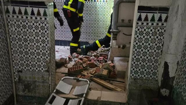 Un momento de rescate por parte de los bomberos