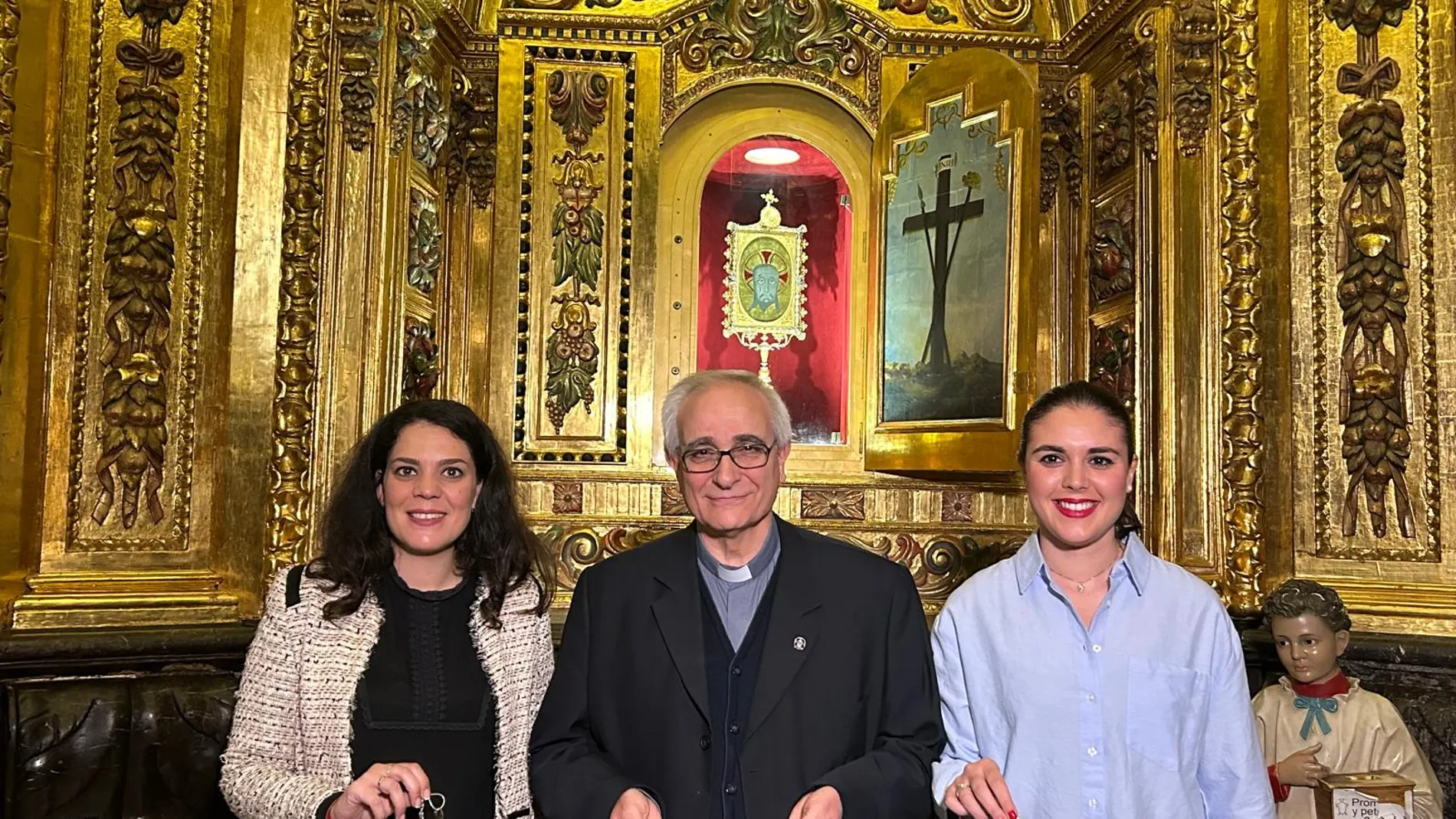 Hoy ha tenido lugar la prueba de llaves en el camarín en el que se guarda la reliquía en el Monasterio de la Santa Faz de Alicante.