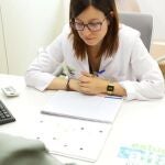  Unas 800.000 personas padecen alzhéimer en España, según la Sociedad Española de Neurología 
