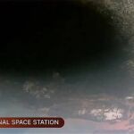 Así se vio el eclipse solar total desde la Estación Espacial Internacional y los satélites Starlink