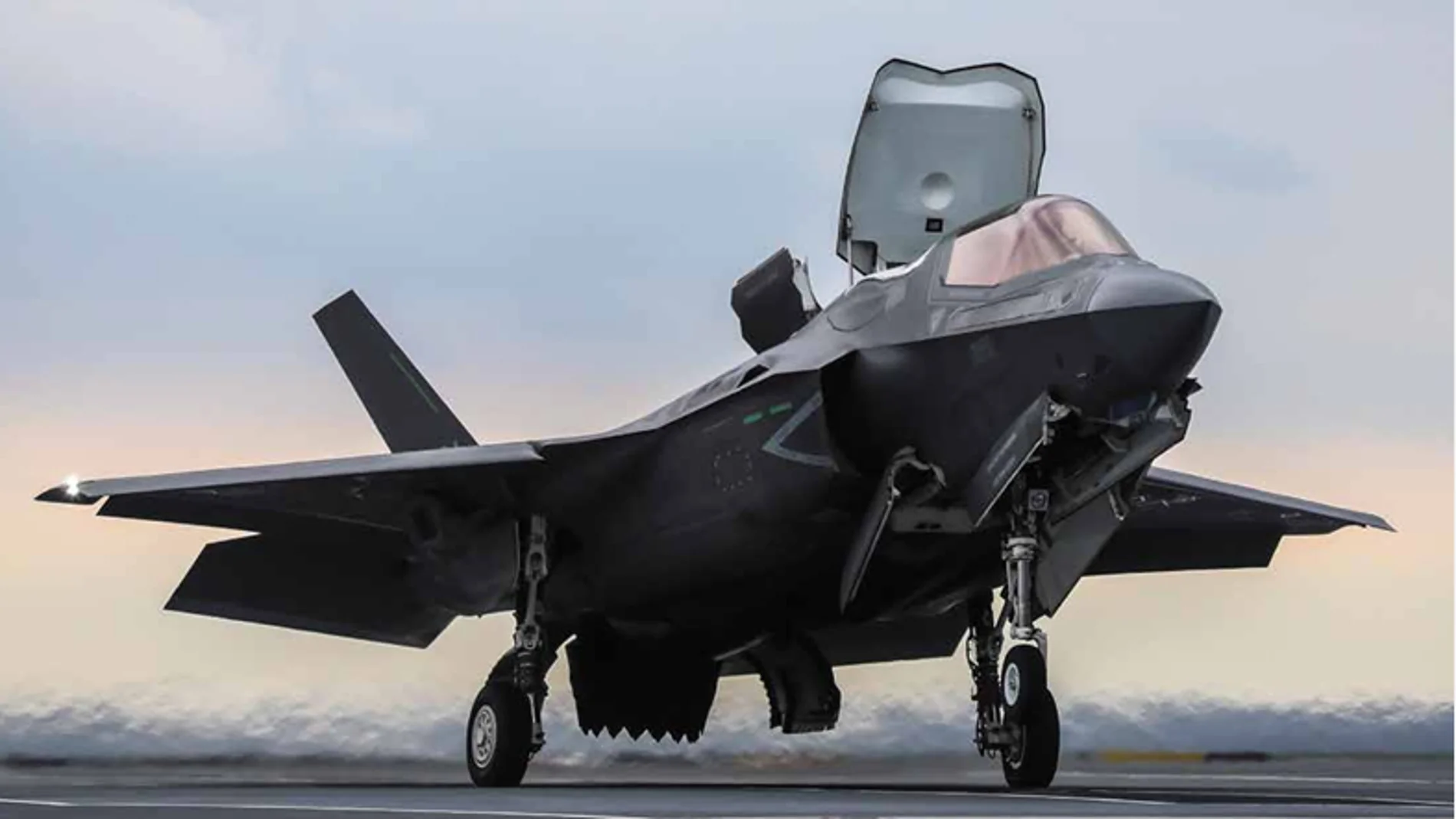 Un avión furtivo F-35B