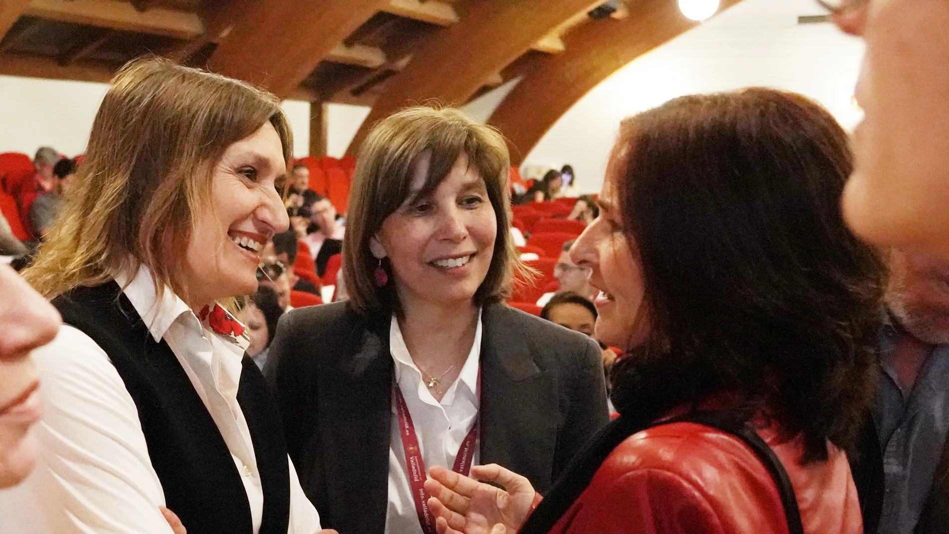 La consejera Rocío Lucas durante el Congreso Estatal del Sector Educación, organizado por la Confederación de Sindicatos de Trabajadoras y Trabajadores de la Enseñanza (STEs)