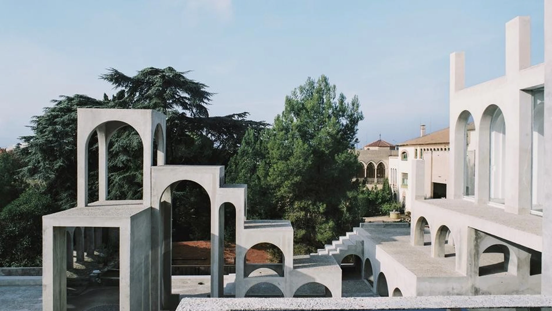 Una imagen de la casa-escultura de Xavier Corberó