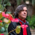 Mircea Cărtărescu fotografiado ayer en Barcelona