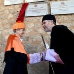 El empresario José Nicolás-Corra junto al rector de la UBU, Manuel Pérez Mateos, antes de ser investido Doctor Honoris Causa