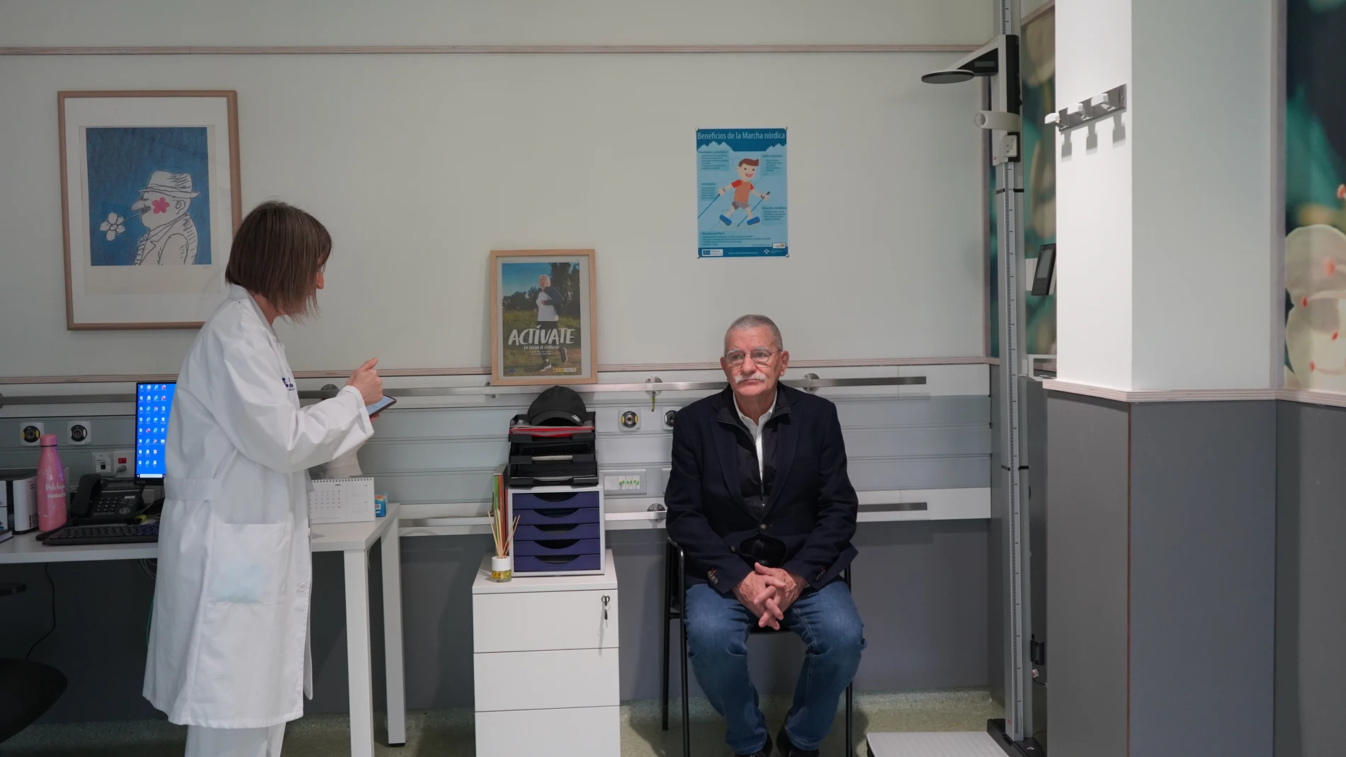 En el contexto de este programa, tras el diagnóstico un médico geriatra y una enfermera del Servicio de Oncología especializada en geriatría valoran al paciente para determinar su grado de fragilidad