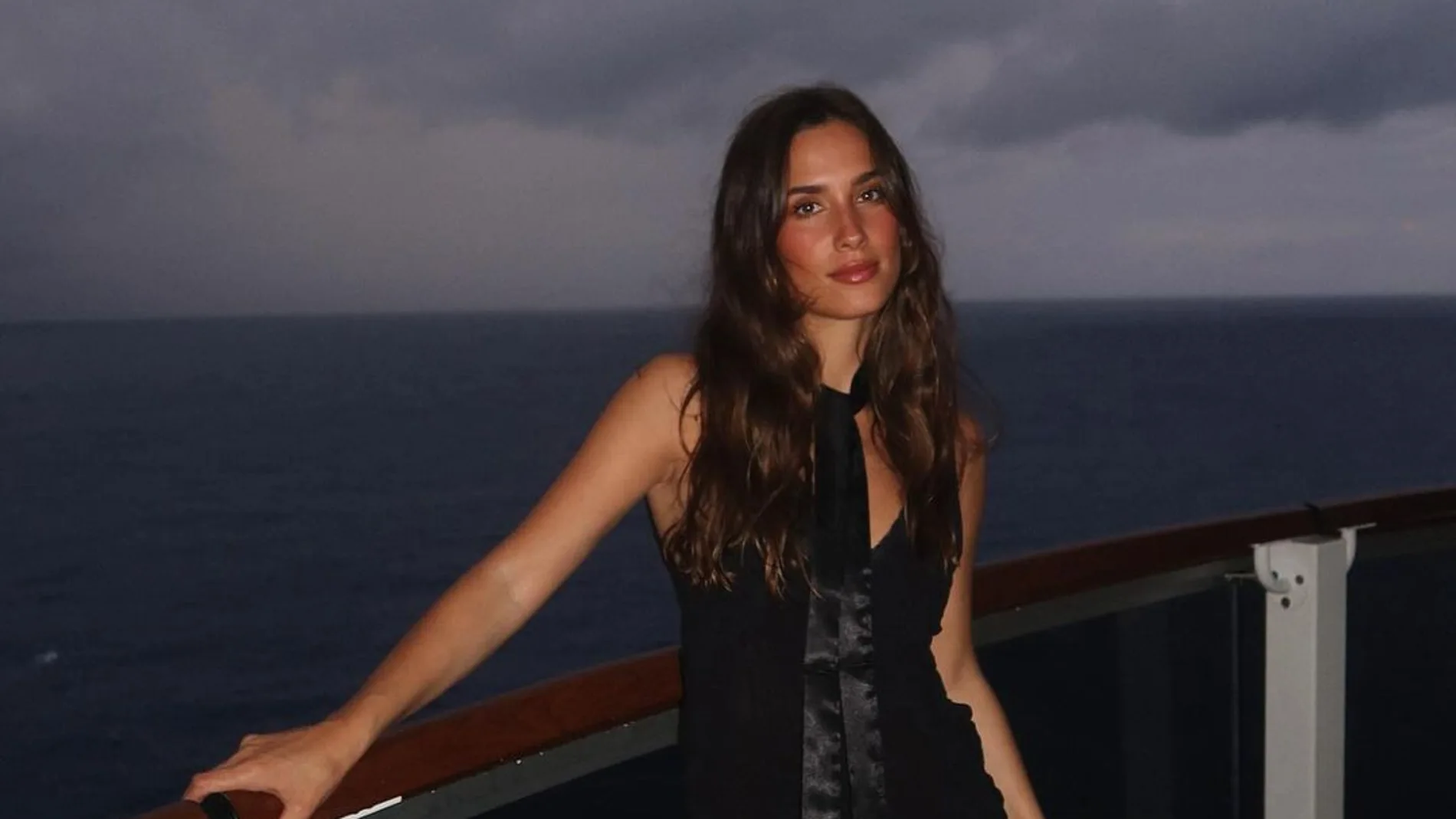 Maria Pombo con vestido de Zara.