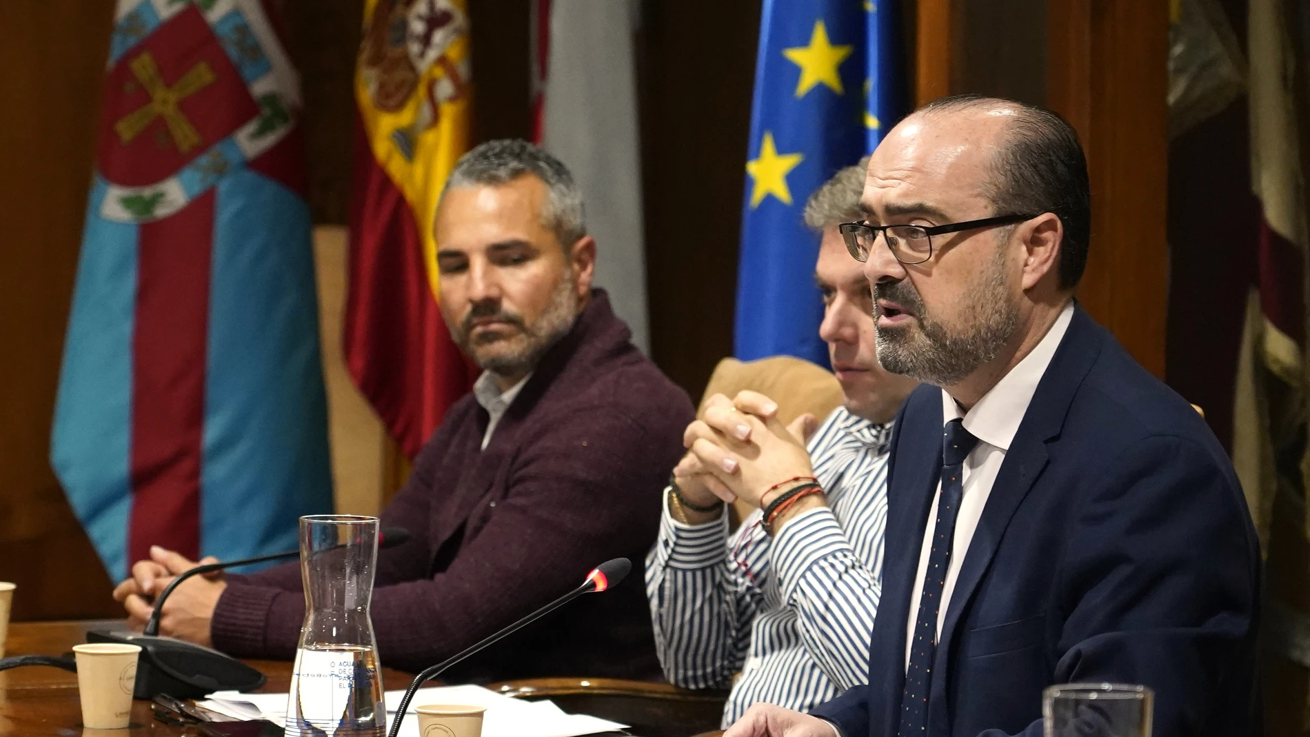 El alcalde de Ponferrada, Marco Morala, durante el pleno extraordinario del Ayuntamiento de Ponferrada para debatir las alegaciones presentadas al presupuesto de 2024 y proceder a su aprobación definitiva