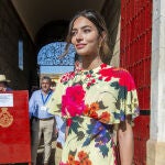 El look de Rocío Crusset para una tarde de toros.