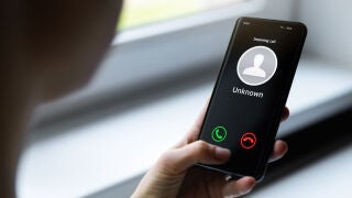 Por qué no deberías rechazar una llamada de spam en tu teléfono sin ...