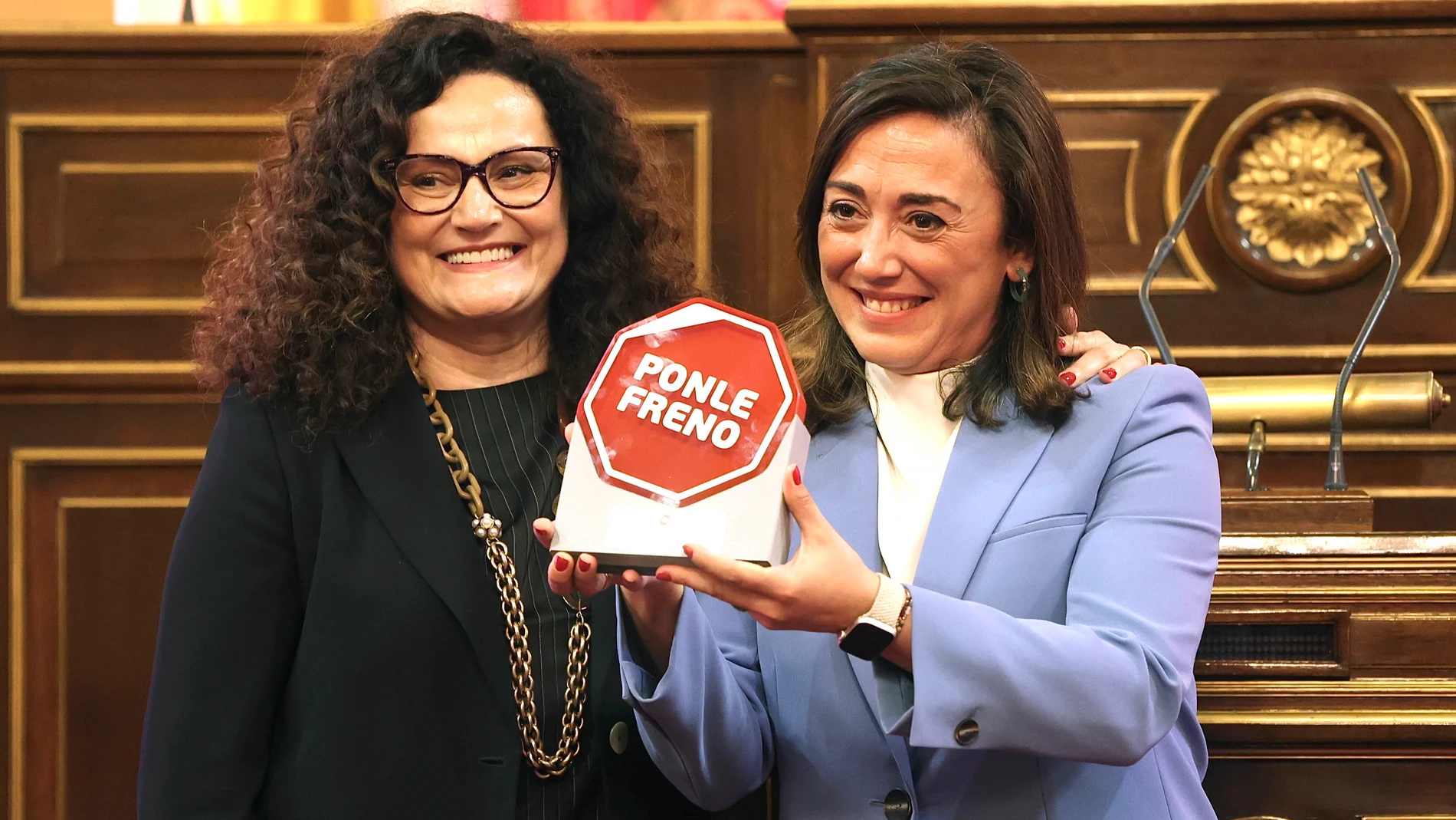 La consejera María González Corral recibe el galardón