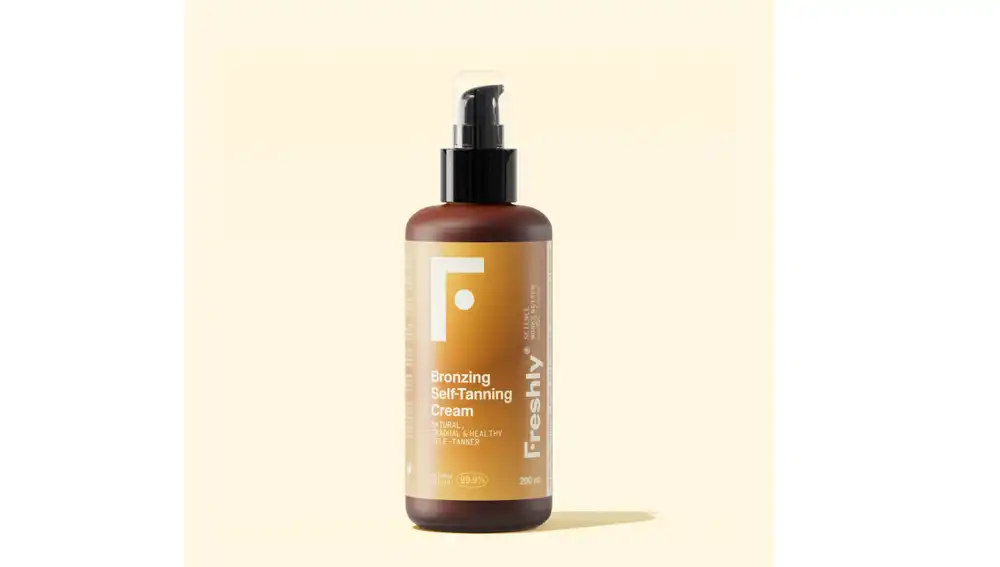 Crema autobronceadora 'Bronzing Radiance Self-Tanning'.