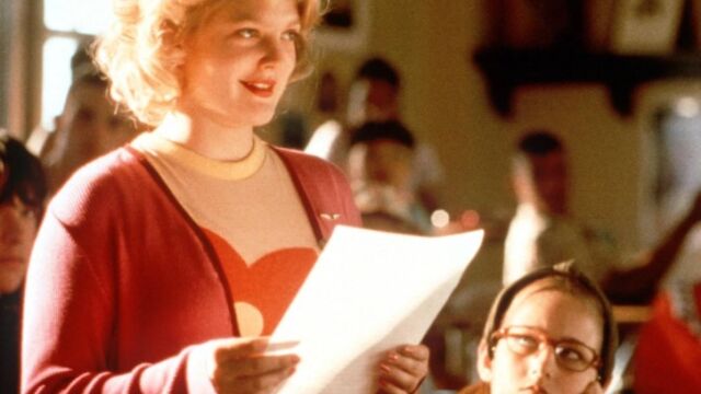 Drew Barrymore en "Nunca me han besado" 
