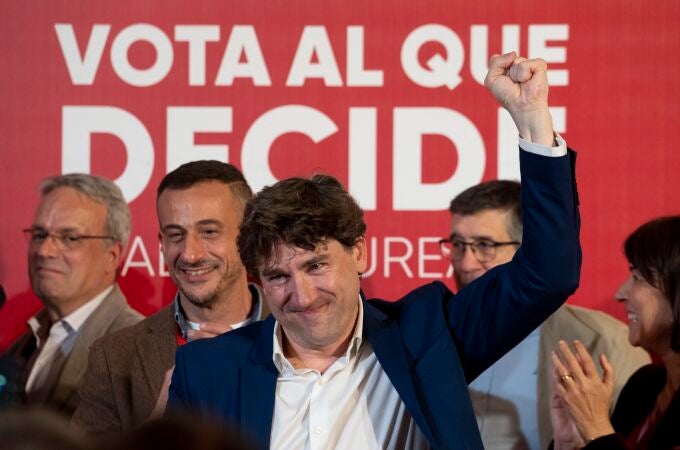 21A.- Andueza asegura, tras el "extraordinario" resultado, que PSE "volverá a estar a la altura" que merecen los vascos