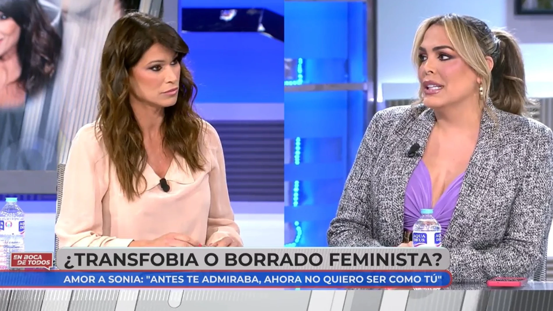 Sonia Ferrer y Amor Romeira en "En boca de todos"