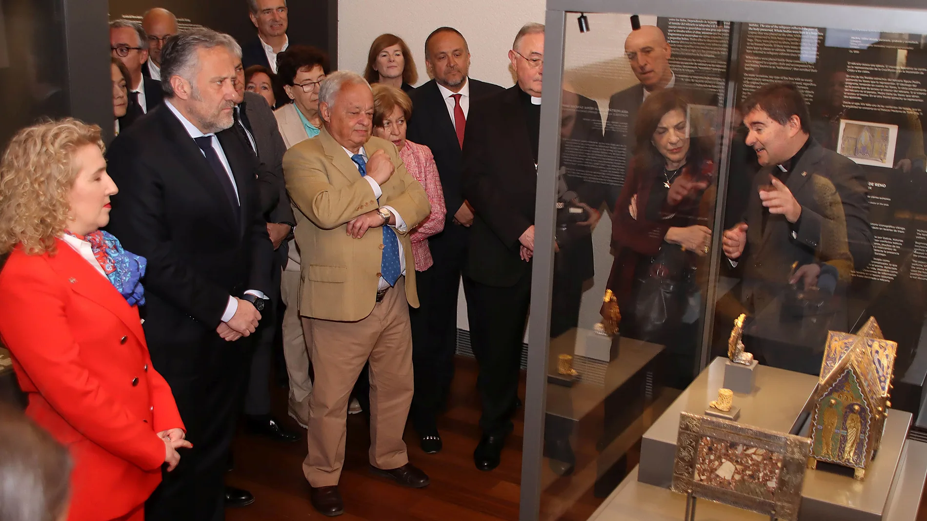 Santonja, Díez y Pollán enla inauguración del museo de la Colegiata de San Isidoro de León